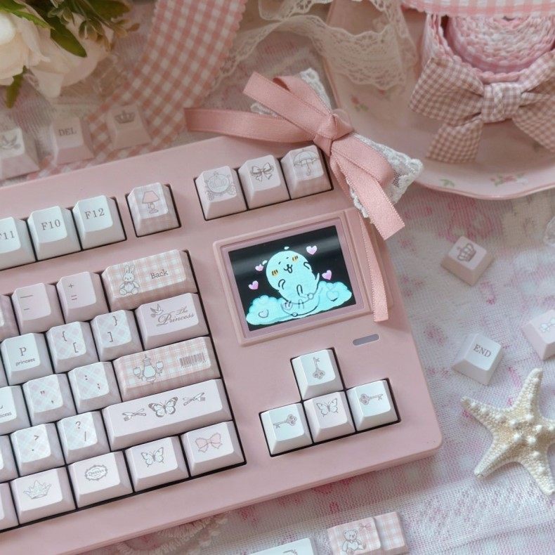Blush Cherub Tea Salon Keycap Set