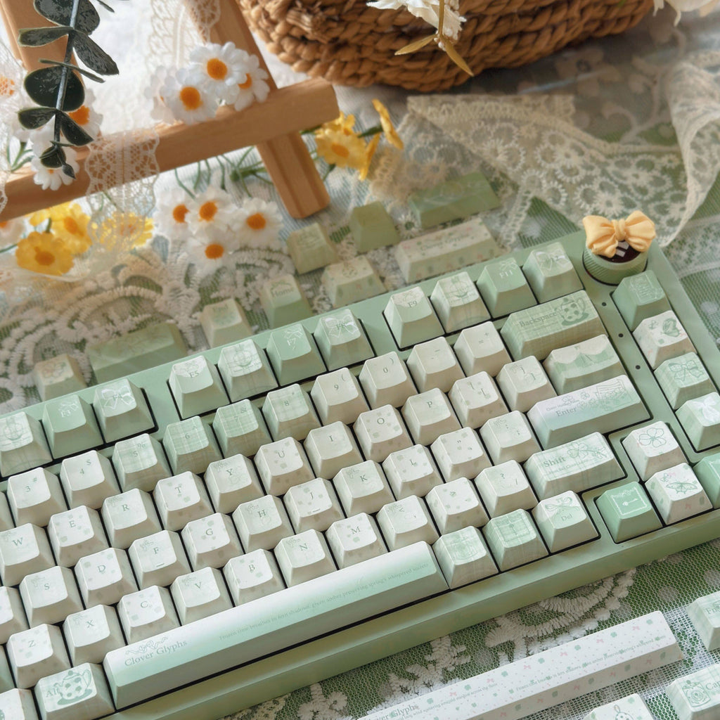 Clover Cottage Keycap Set