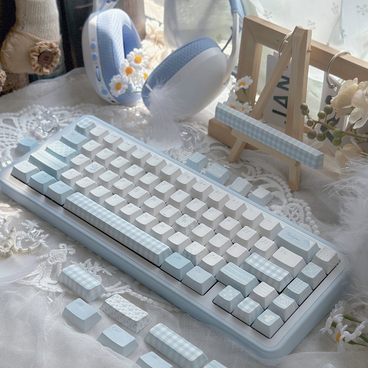 Whimsical Sky Keycap Set