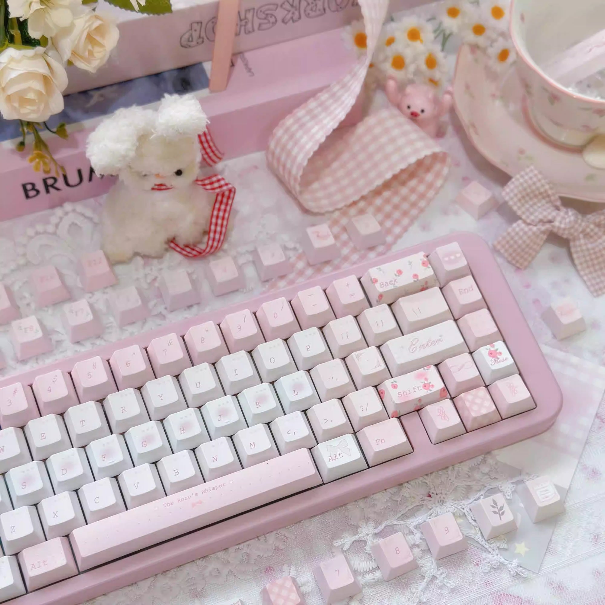 Whisper Of Roses Keycap Set