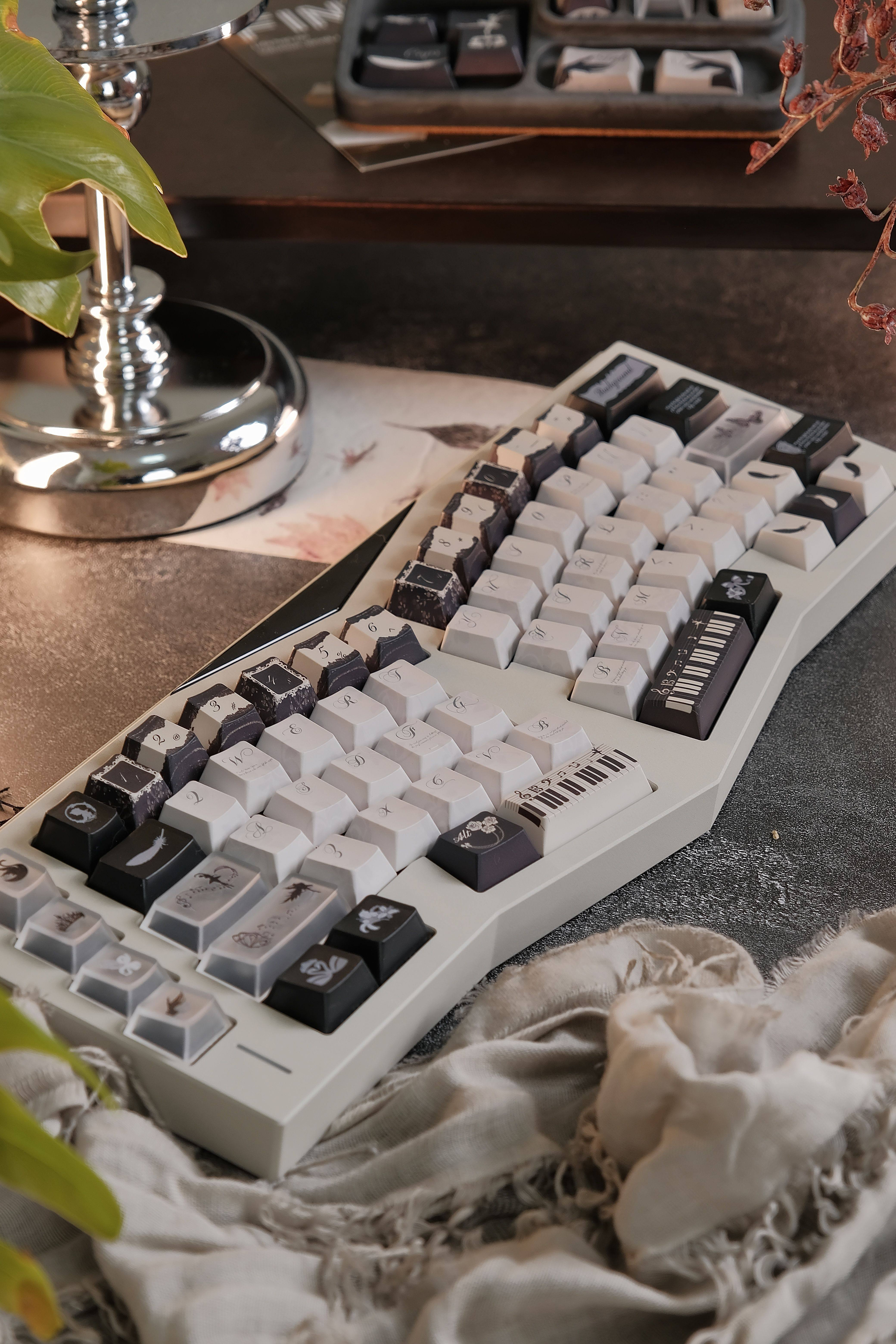 Dance of the Black Swan Keycap Set