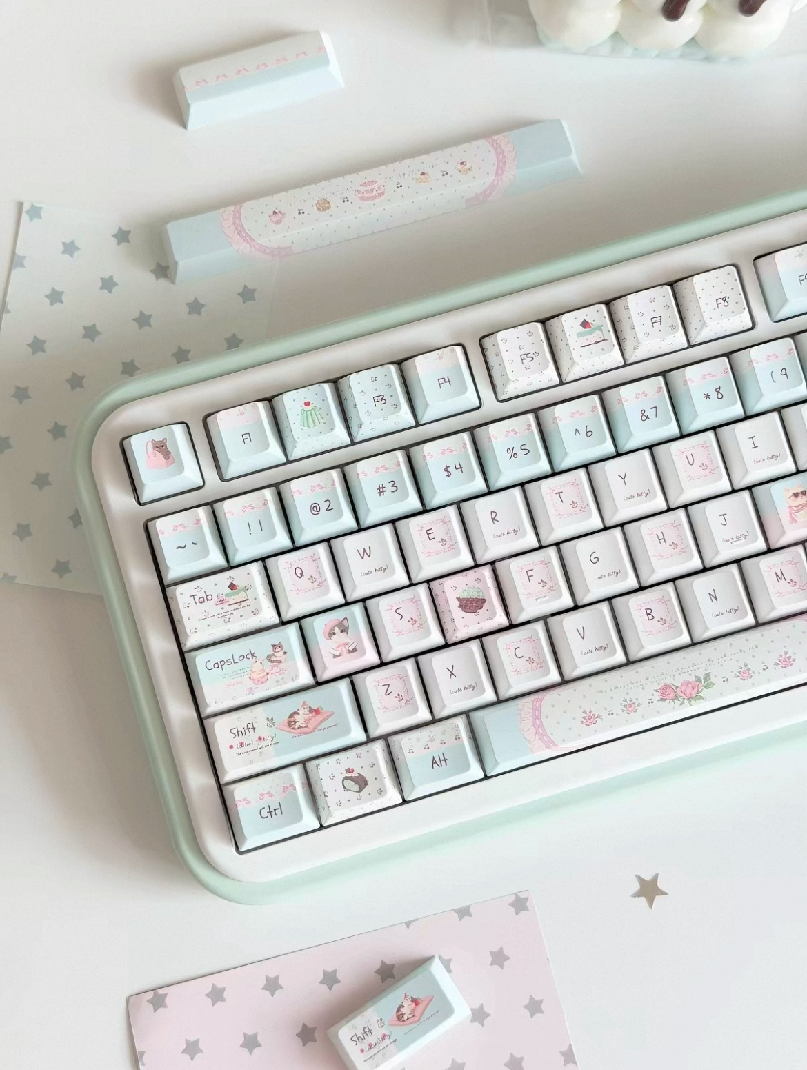 Sweetie Cat Bakery Keycap Set